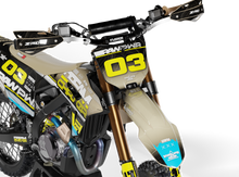 Load image into Gallery viewer, DREAM CHASER