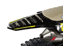 Load image into Gallery viewer, DREAM CHASER