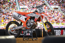 Load image into Gallery viewer, NEXT↑LEVEL RETRO 1974