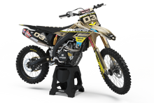 Load image into Gallery viewer, DREAM CHASER