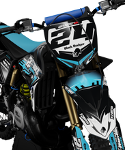 Load image into Gallery viewer, CHASE