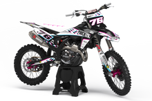 Load image into Gallery viewer, PUNCH