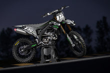 Load image into Gallery viewer, CYBER