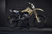 Load image into Gallery viewer, MAKASSAR