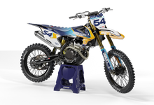 Load image into Gallery viewer, CROSS